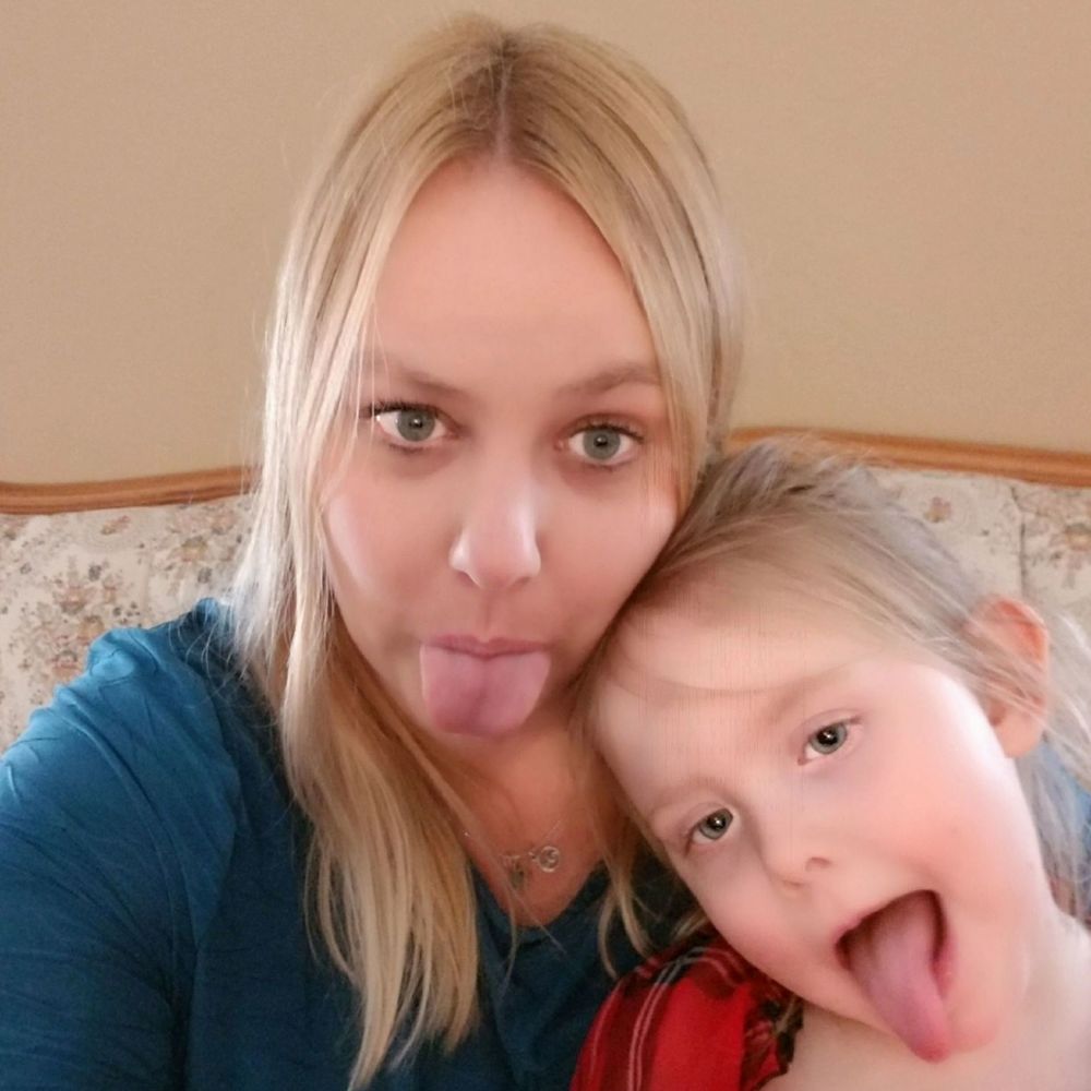 Meet your Posher, Tiffany